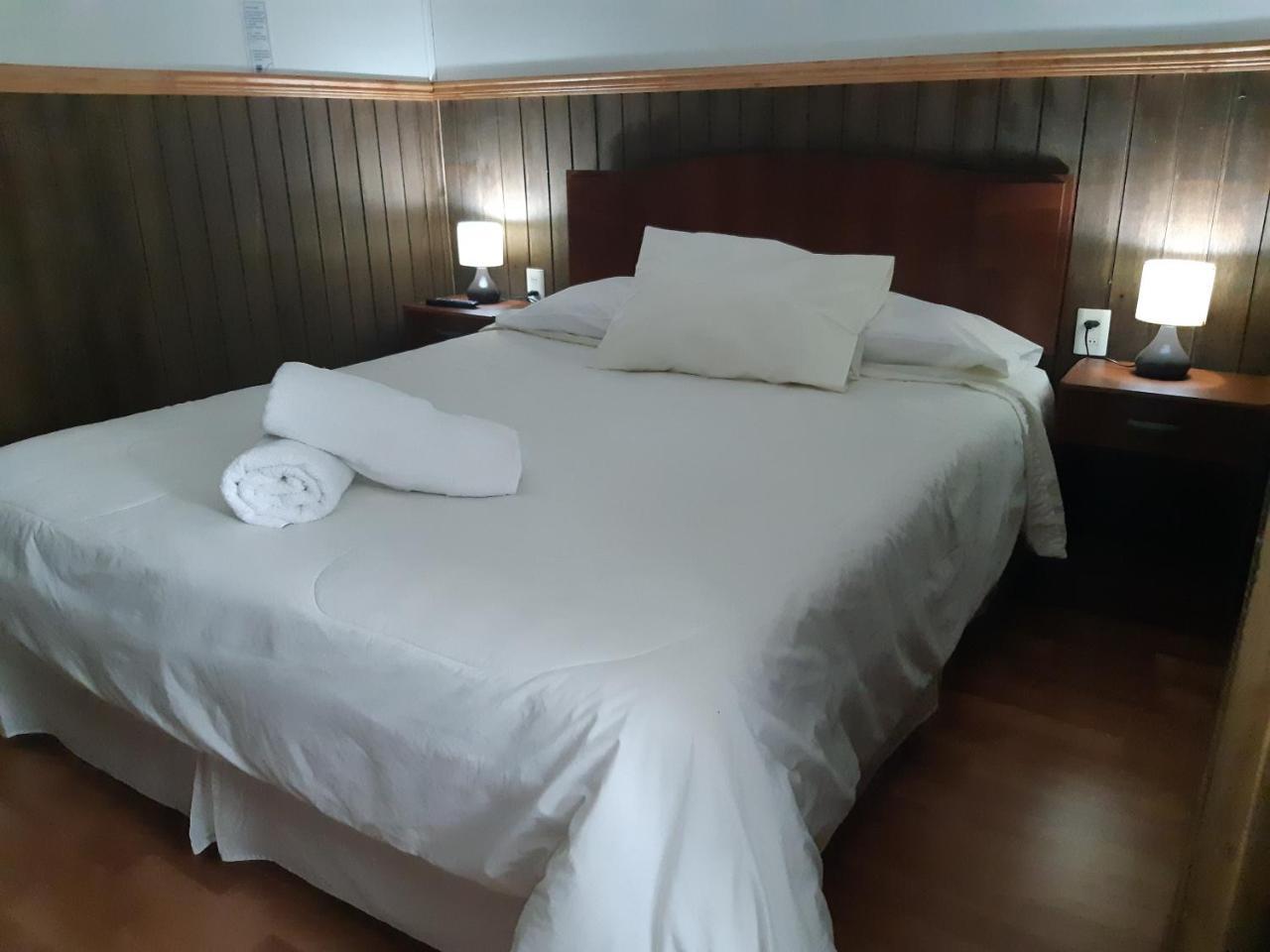 Agostini Hotel Puerto Natales Dış mekan fotoğraf
